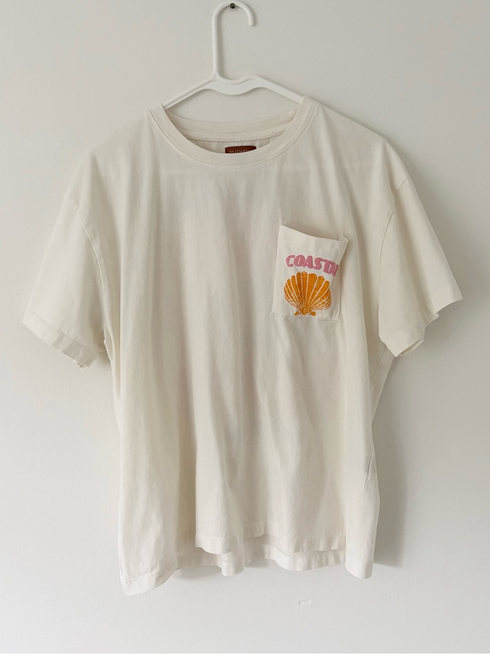 33 Coastal Ivory Colorful Better On The Coast Oversized Cotton Pocket Tee Medium - Picture 5 of 9